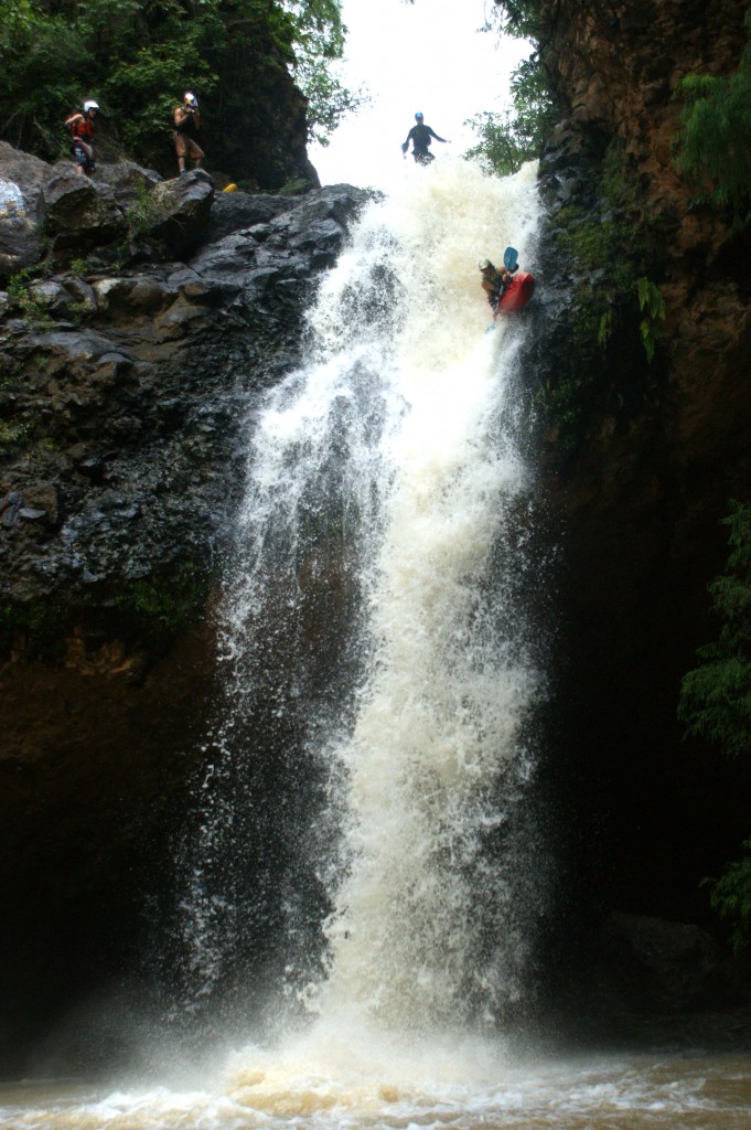 francisco-lisci_waterfall